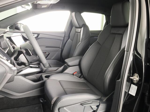 Audi Q4 e-tron 45 quattro S edition Competition 82 kWh 286pk | Assistentiepakket plus | Ambiente verlichting | Optiekpakket zwart plus | Privacy glas |