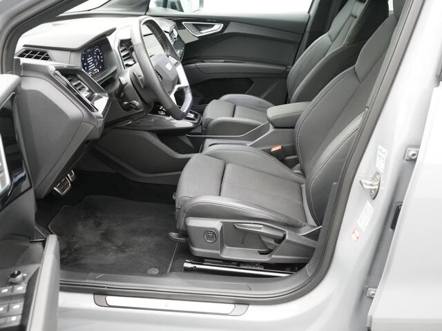 Audi Q4 e-tron 40 S-LINE 82 kWh (150kW/204pk) ** LED, NAVI+, KEYLESS, ADAPT. CRUISE, 20-inch LMV ** 1e EIG - 32K onder NP - UNFALLFREI ** ** INFORMEER OOK NAAR ONZE AANTREKKELIJKE FINANCIAL-LEASE TARIEVEN **