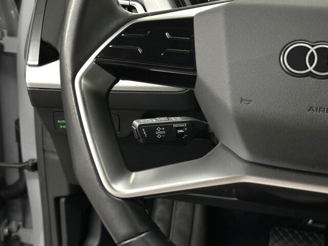 Audi Q4 e-tron 45 Quattro 77 kWh | ACC | Sonos-Sound | Head-Up | 95% SOH | Sportstoelen | Keyless-Entry | Memory | Groot Navi | Virtual-Cockpit | Getint Glas | 3-Zone Clima | Zwarte Hemel | LED | Carplay | Standkachel | Achteruitrij-Camera | Stoelverwarming |