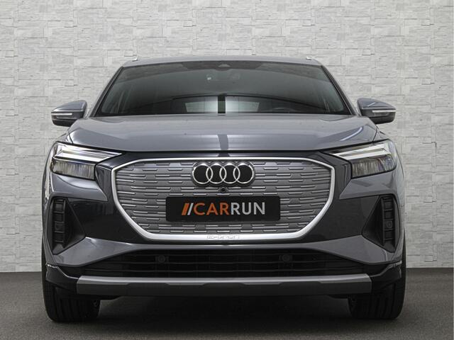 Audi Q4 e-tron 45 Quattro 77 kWh | ACC | Sonos-Sound | Head-Up | 95% SOH | Sportstoelen | Keyless-Entry | Memory | Groot Navi | Virtual-Cockpit | Getint Glas | 3-Zone Clima | Zwarte Hemel | LED | Carplay | Standkachel | Achteruitrij-Camera | Stoelverwarming |