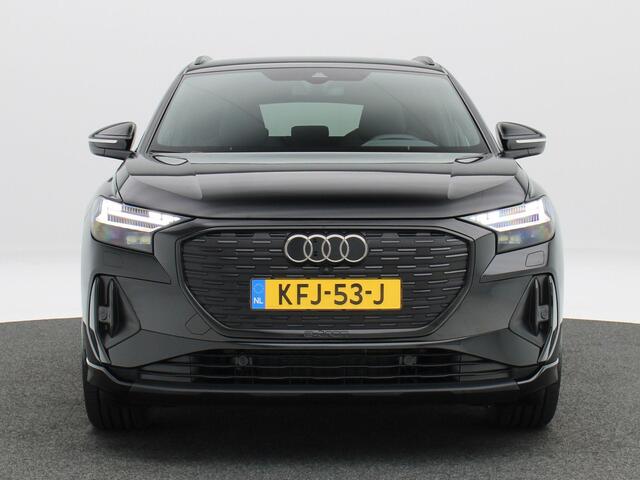 Audi Q4 e-tron 45 quattro S Edition Competition 82 kWh | Privacyglas | 21 Inch | Trekhaak | Matrix Led | Adaptive Cruise |