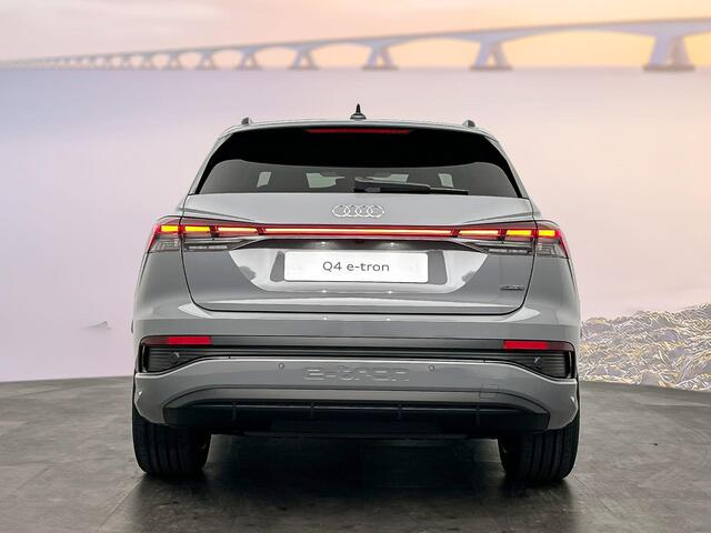 Audi Q4 e-tron S edition Competition 45 82 kWh 210 kW / 28