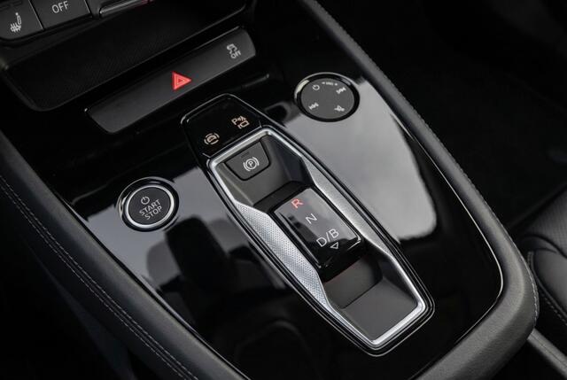 Audi Q4 e-tron 40 e-tron Advanced 99% SOH l Camera l Stoelverwarming l Adaptive