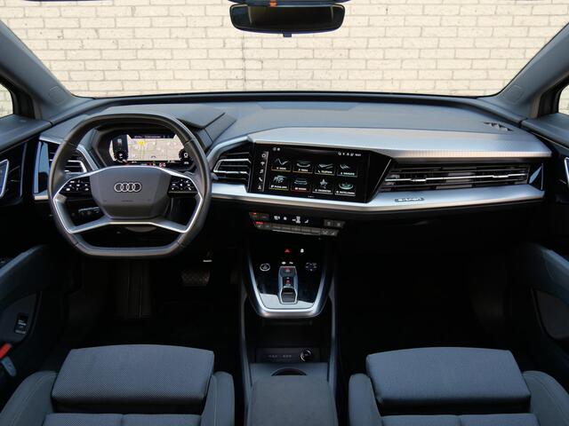 Audi Q4 e-tron 40 ADVANCED EDITION 77kWh/ TREKHAAK/ ADAPTIVE CRUISE/ SPORTSTOELEN/ MATRIX LED