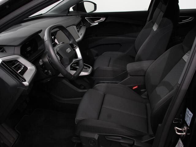 Audi Q4 e-tron 45 Advanced edition 82 kWh Climate control Adaptieve cruise control Parkeersensoren Keyless Verwarmde voorstoelen Lane assist LED Dodehoek assistent Navigatie Apple Carplay/ Android Auto