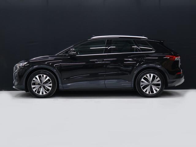 Audi Q4 e-tron 40 Launch edition 77 kWh [SCHUIFKANTELDAK, ADAPTIVE CRUISE, CAMERA, APPLE CARPLAY, ANDROID, STOELVERWARMING, PDC, DIGITAL DASH]