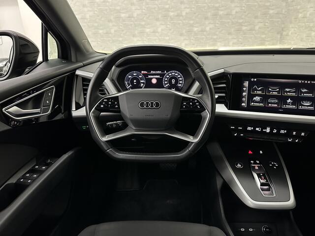 Audi Q4 e-tron 45 Quattro S-Line 77 / 82 kWh | ACC | Matrix-LED | Keyless-Entry | Standkachel | Carplay | 27150,= exc. btw | Lane Assist | 3-Zone Clima | Stoelverwarming | Getint Glas | Autom. Parkeren | Virtual Cockpit |