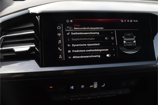Audi Q4 e-tron 40 / 2x S-line/ Adaptive Cruise Control/ Head-Up Display/ Sportonderstel/ 150kW (204PK)