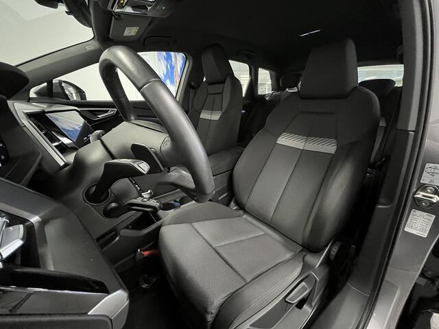 Audi Q4 e-tron 35 Launch edition Advanced 55 kWh | Stoelverwarming | Elektrische achterklep | Carplay |