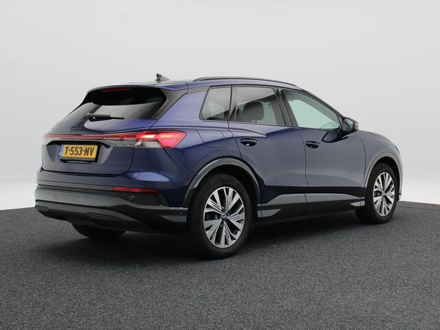 Audi Q4 e-tron 40 Advanced edition 77 kWh | Stoelverwarming | Camera | Adaptive Cruise | Matrix LED | CarPlay | 19 Inch | 44.728 Km !!
