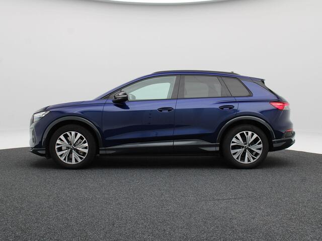 Audi Q4 e-tron 40 Advanced edition 77 kWh | Stoelverwarming | Camera | Adaptive Cruise | Matrix LED | CarPlay | 19 Inch | 44.728 Km !!