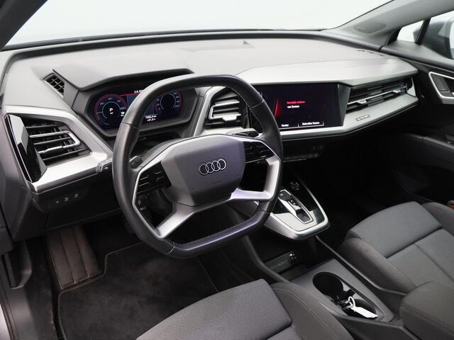 Audi Q4 e-tron 45 quattro Advanced edition 77 kWh 265 Pk | Stoelverwarming | Matrix LED | Sonos Audio | 19 Inch | Warmtepomp | 53.634 Km !!