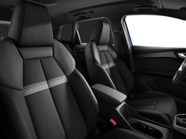 Audi Q4 e-tron 40 Edition 63 kWh | 204 PK | SoH 99% | Climate control | Cruise control | Virtual pedal achterklep | 20" LM velgen |