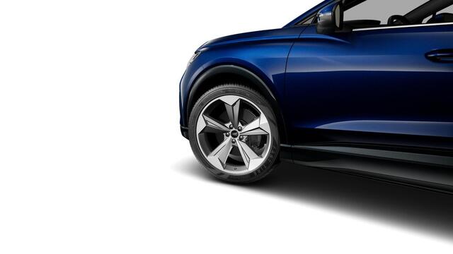 Audi Q4 e-tron 50 quattro Advanced edition 77 kWh Interieurpakket S line - Trekhaak - Comfortpakket plus - MMI navigatie pro - Assistentiepakket plus - Dynamic pakket plus - Veiligheidspakket plus - Sonos premium -
