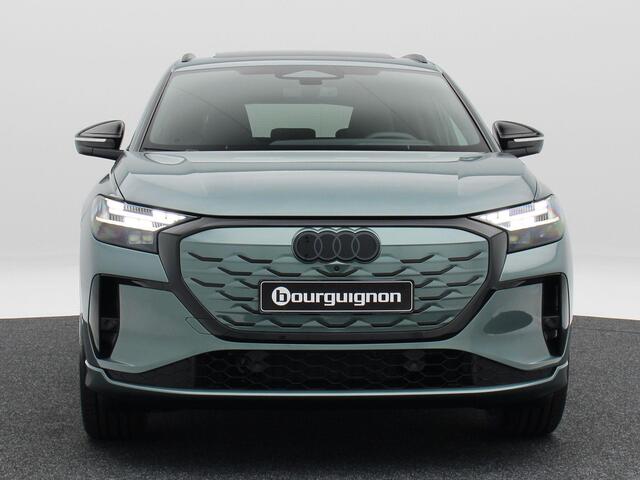 Audi Q4 e-tron S edition quattro performance | 82 kWh | 21 inch | Pivacyglas | Zwart optiek | Head up display | Bijrijdersdisplay|