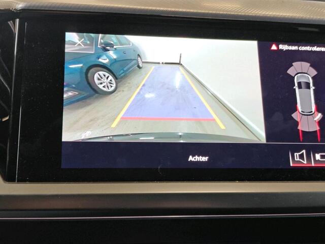 Audi Q4 e-tron 40 Launch edition Advanced 77 kWh / Camera / PDC V+A / Stoelverwarming