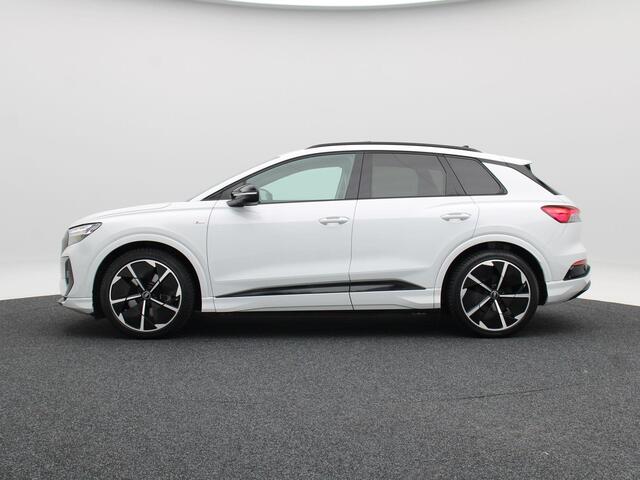 Audi Q4 e-tron 40 Launch edition S Competition 77 kWh 204 Pk | Stoelverwarming | Panorama dak | Adaptive Cruise | Matrix LED | Camera | CarPlay | 21 inch | 93.167 Km !!