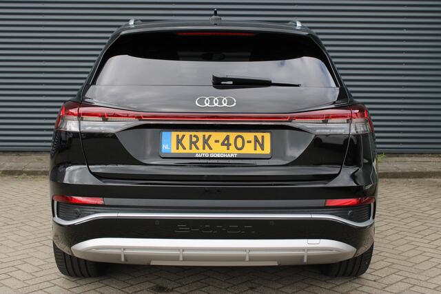 Audi Q4 e-tron 40 S edition 77 kWh S-Line Camera Adaptive-Cruise Navigatie Stoelverwarming Led