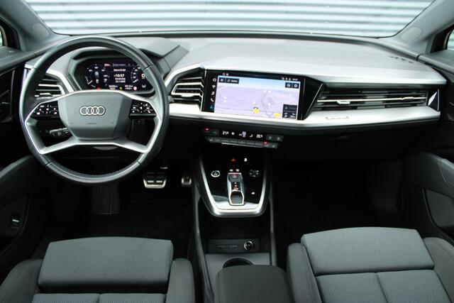 Audi Q4 e-tron 40 S edition 77 kWh S-Line Camera Adaptive-Cruise Navigatie Stoelverwarming Led