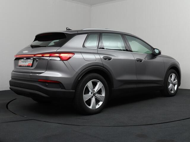 Audi Q4 e-tron 40 Advanced edition 77 kWh | SoH 93,1% | Panoramadak | Trekhaak | ACC!
