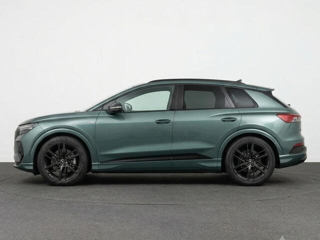 Audi Q4 e-tron S edition 82 kWh 286 pk | MMI navigatie pro | MMI bijrijdersdisplay | Techniekpakket plus | Optiekpakket zwart-glanzend |