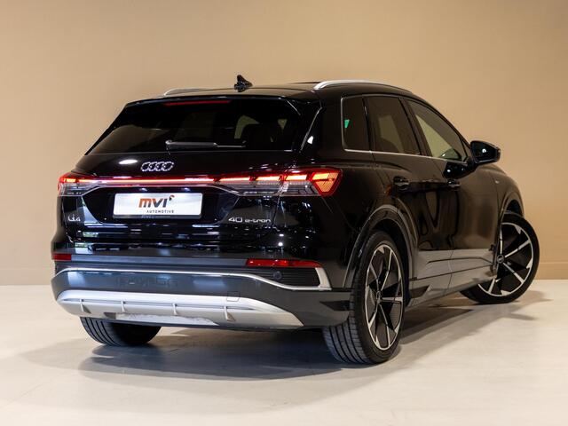 Audi Q4 e-tron 40 Launch edition S Competition 77 kWh 204pk / SoH 92,1 / Panorama dak / Sonos / Dodehoekdetectie / Trekhaak / Stoelverwarming / Apple carplay /