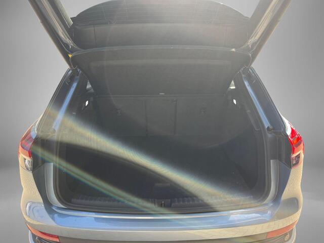 Audi Q4 e-tron 50 299pk Quattro S Competition 77 kWh · SOH 93% · Panoramadak · Wegklapbare Trekhaak · Elek. Voorstoelen · Leder Interieur · 21'' Inch ·