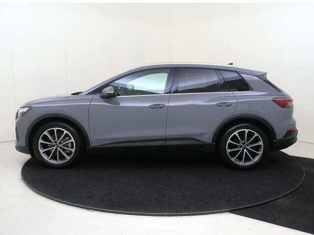 Audi Q4 e-tron 40 Advanced edition 63 kWh | Trekhaak | 3-zone airco | Keyless | Parkeersensoren | Adaptieve cruise control | CarPlay | Navigatie |