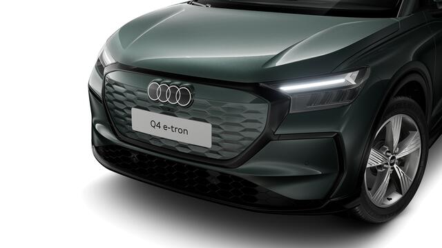 Audi Q4 e-tron performance 286 1AT S edition | Achterklep, automatisch bedienbaar | Achteruitrijcamera | Adaptive cruise control