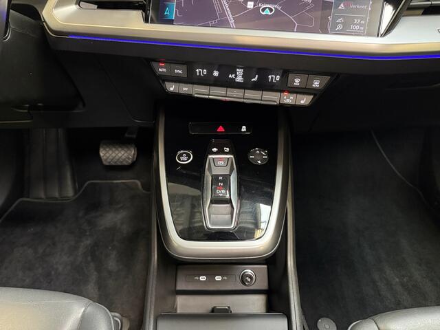 Audi Q4 e-tron 40 Edition 77 kWh I Panoramadak I Leder I Stoelverwarming I Adaptive I Camera I CarPlay I