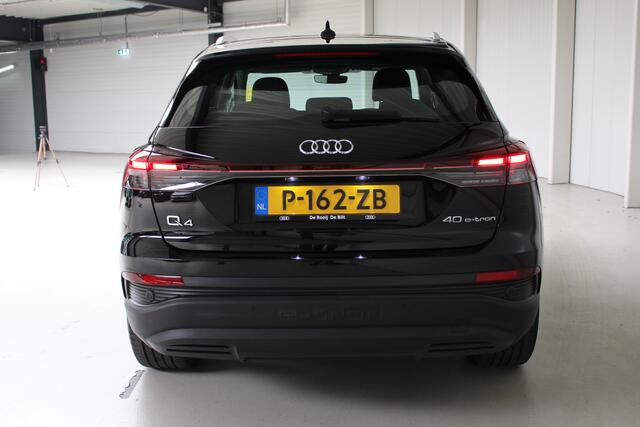 Audi Q4 e-tron 40 Edition 77 kWh Apple Carplay | Android auto | Cruise control | Parkeersensoren |