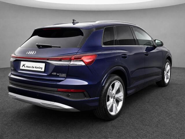 Audi Q4 e-tron 45 quattro Advanced edition 82 kWh 210kW/286PK · Panoramadak · Trekhaak · Camera · Apple/Android Car Play · Adaptive Cruise Control · Elektrische stoelverstelling · Stoelverwarming · Drive select