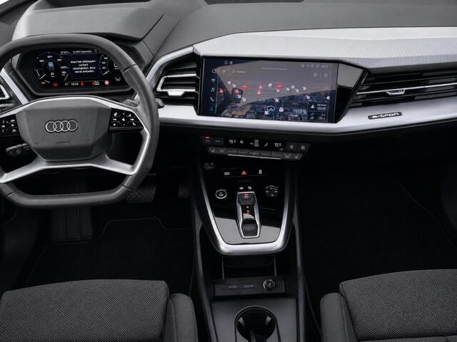 Audi Q4 e-tron 45 quattro Advanced edition 82 kWh 210kW/286PK · Panoramadak · Trekhaak · Camera · Apple/Android Car Play · Adaptive Cruise Control · Elektrische stoelverstelling · Stoelverwarming · Drive select