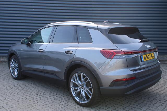 Audi Q4 e-tron 40 Launch edition 77 kWh Vol-Leder CarPlay 21 Inch Stoelverwarming