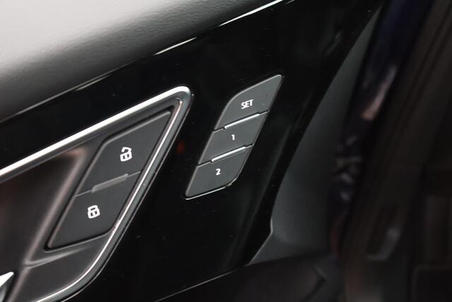 Audi Q4 e-tron 40 204pk S edition 77 kWh SOH 93% HUD Sonos Leder Memory Panoramadak Navigatie