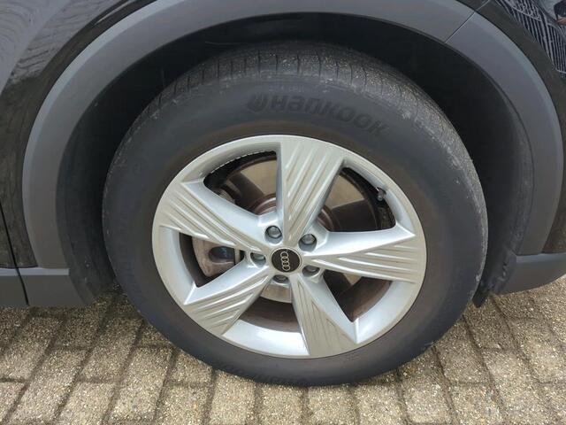 Audi Q4 e-tron 40 Edition 204Pk 77 kWh / Stoelverwarming