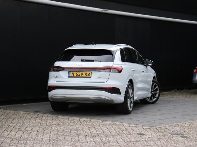 Audi Q4 e-tron 40 Launch edition S Competition 77 kWh | LEDER | STOELVERW. | HEAD-UP | CAMERA | NAVI | APPLE CARPLAY |