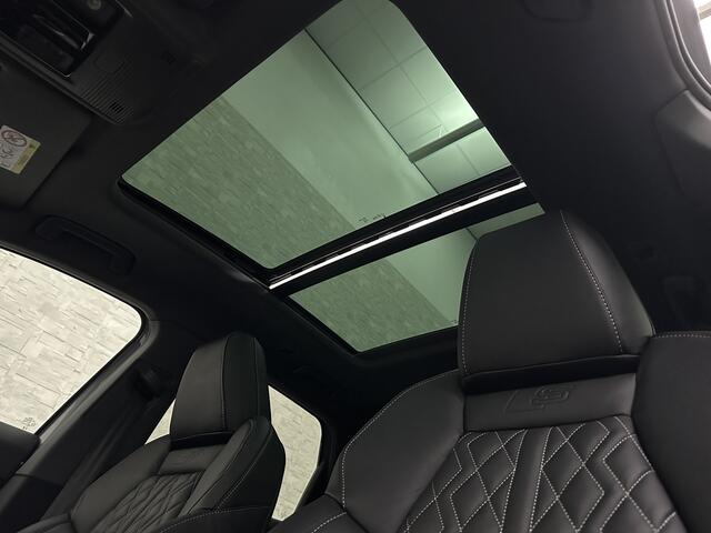 Audi Q4 e-tron 40 S-Line 77 kWh | Panorama | #RS-Leder | Warmtepomp | Sportstoelen | ACC | Lane Ass. | 5x Q4 op voorraad! | MMi+ | Virtual-Cockpit | 3-Zone Climate Control | Getint Glas | Zwarte Hemel | Elktr. A klep | Kieselgrijs | Btw Auto.