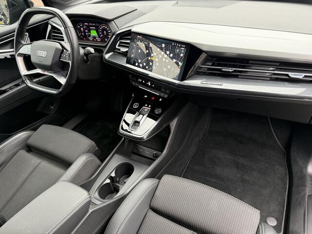 Audi Q4 e-tron 40 S edition 77 kWh, S-Line | Navi & CarPlay | Camera