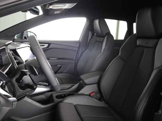 Audi Q4 e-tron 45 S edition Competition e-tron 82 kWh 286 pk | Navigatie | Stoelverwarming | Assistentiepakket plus | Comfortpakket | Ambient lichtpakket | Optiekpakket zwart plus | 20 inch Lichtmetalen velgen