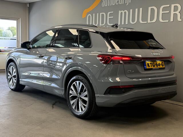 Audi Q4 e-tron 35 S edition 55 kWh | Adaptive cruise | Clima | Stoelverwarming | Achteruitrijcamera | Carplay |