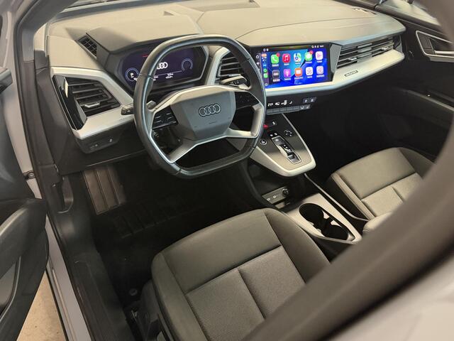 Audi Q4 e-tron 35 S edition 55 kWh | Adaptive cruise | Clima | Stoelverwarming | Achteruitrijcamera | Carplay |