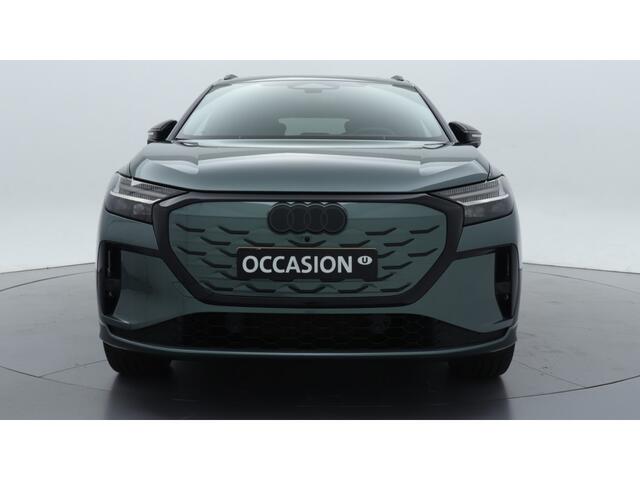 Audi Q4 e-tron S Edition Quattro performance 82 kWh 340Pk / HUD / Sonos / Panodak