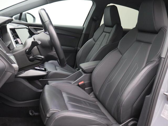 Audi Q4 e-tron 45 Advanced edition 82 kWh 286PK Aut. Matrix LED Koplampen, 20" LM Velgen, Navi, Elektr. Achterklep, Stoelverwarming, Adaptieve Cruise Control