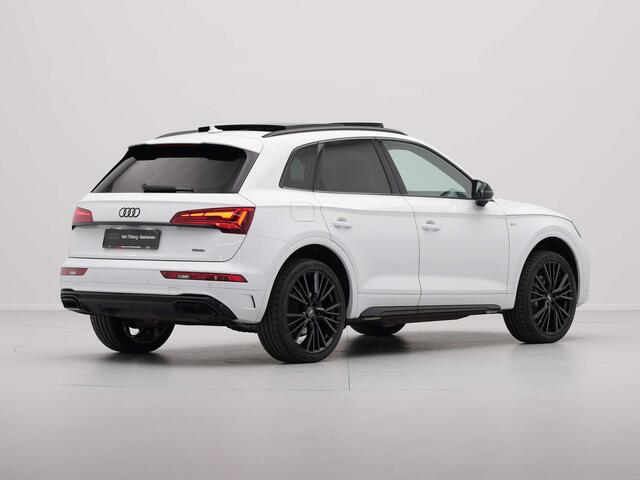 Audi Q5 50 TFSI e S-Line edition Panorama Alcantara Stoelverwarming Acc
