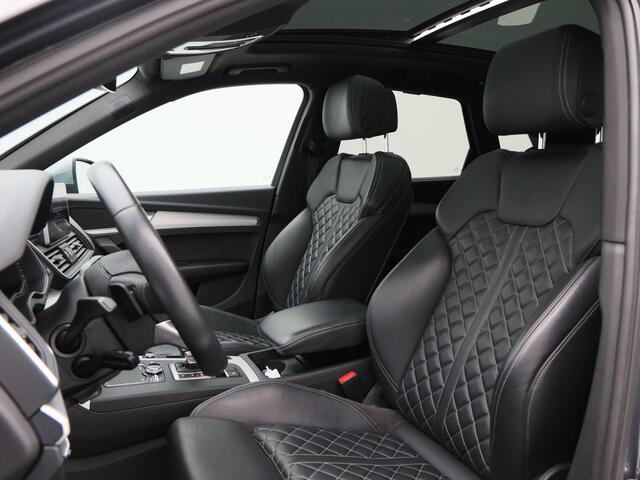 Audi Q5 55 TFSi e 367 Pk quattro S-Line | Adaptive Cruise | Leder | Panoramadak | Carplay | Stoelverwarming | Camera | Parkeersensoren | 20 Inch