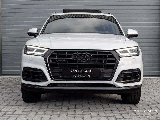 Audi Q5 55 TFSI e quattro Competition Pano RS-Stoelen Trekhaak 360-Camera Sfeer