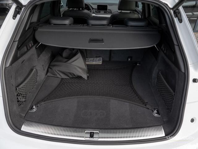 Audi Q5 55 TFSI e quattro Competition Pano RS-Stoelen Trekhaak 360-Camera Sfeer