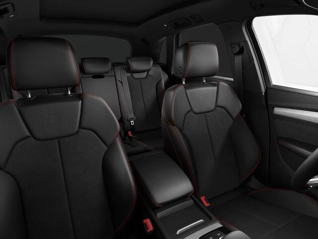 Audi Q5 50 TFSI e S edition Competition 299 PK · Lederen/Alcantara bedkleding · Audi Sport rode stiksels · Luchtvering · Assistentiepakket Tour