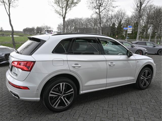 Audi Q5 55 TFSI E Quattro Competition RS-Zetels Pano M-LED B&O Trekh. Black Optic 20-Inch